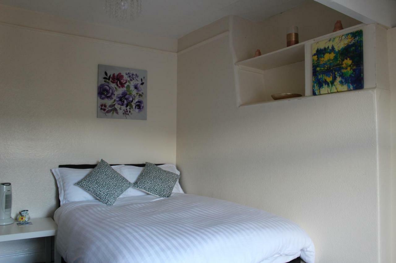 John St Town House - Self Catering - Guesthouse Style - Great Value Family And Double Rooms Workington Zewnętrze zdjęcie